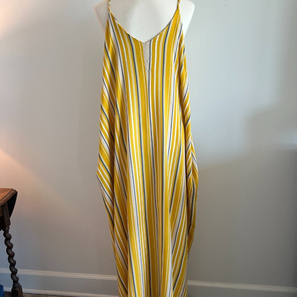 Before you maxi dress size Large - Picture 10 of 12